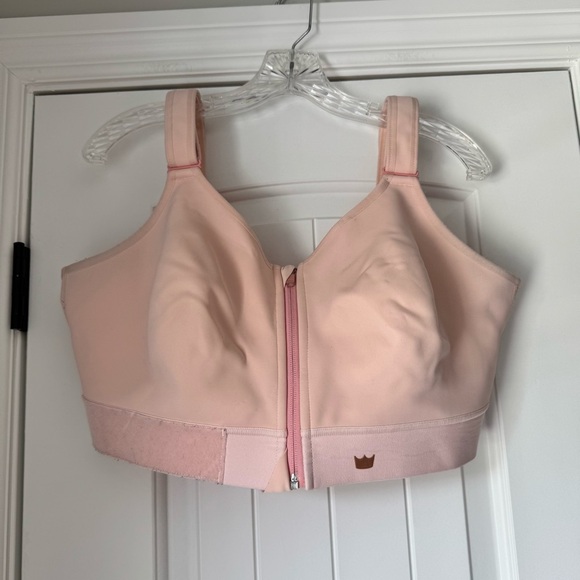 Shefit Flex Sports Bra Medium Impact Bra in Blush Size 4 Luxe - Picture 3 of 8